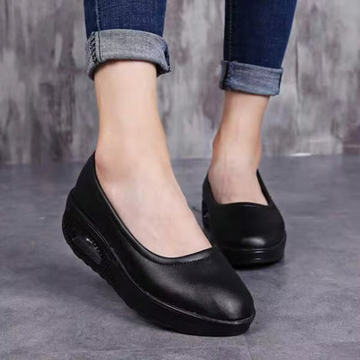 Apparel & Accessories > Shoes