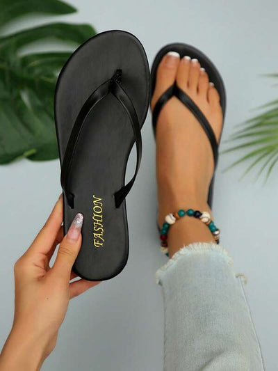 Apparel & Accessories > Shoes