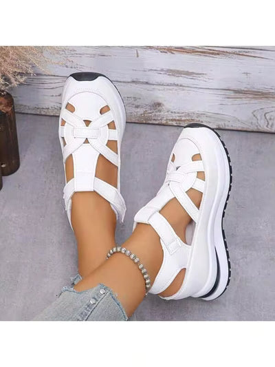 Apparel & Accessories > Shoes