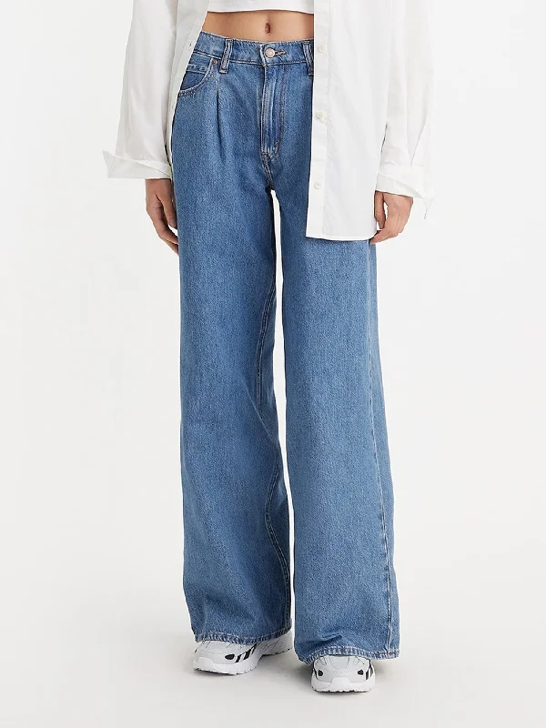 Soft Knitwear Baggy Dad Wide Leg Cause and Effect Jeans