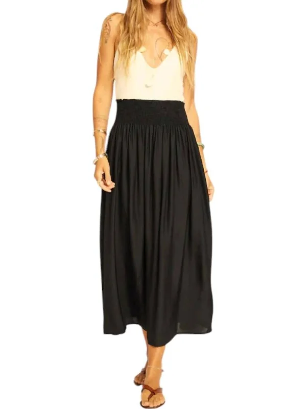 Comfortable Tops Bella Skirt In Black Silk