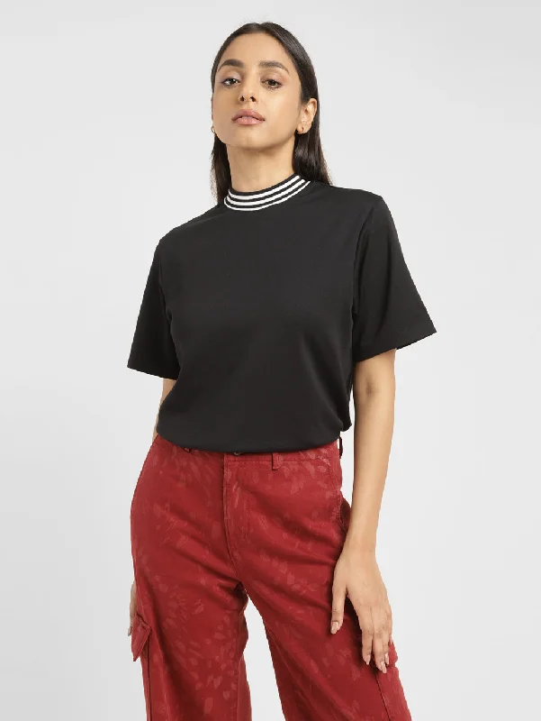 Sporty Elegance Levi's x Deepika Padukone Mock Tee