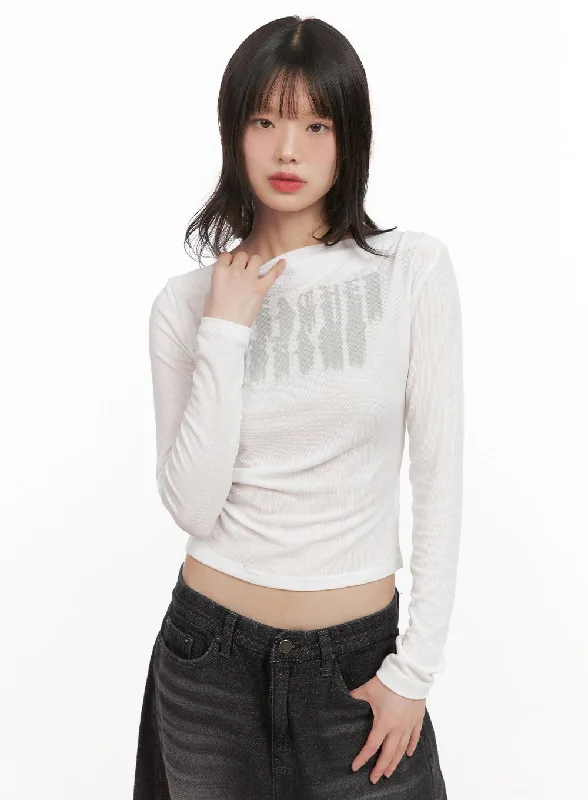 Soft Comfort Graphic Slim-Fit Long-Sleeve Crop Top CJ501