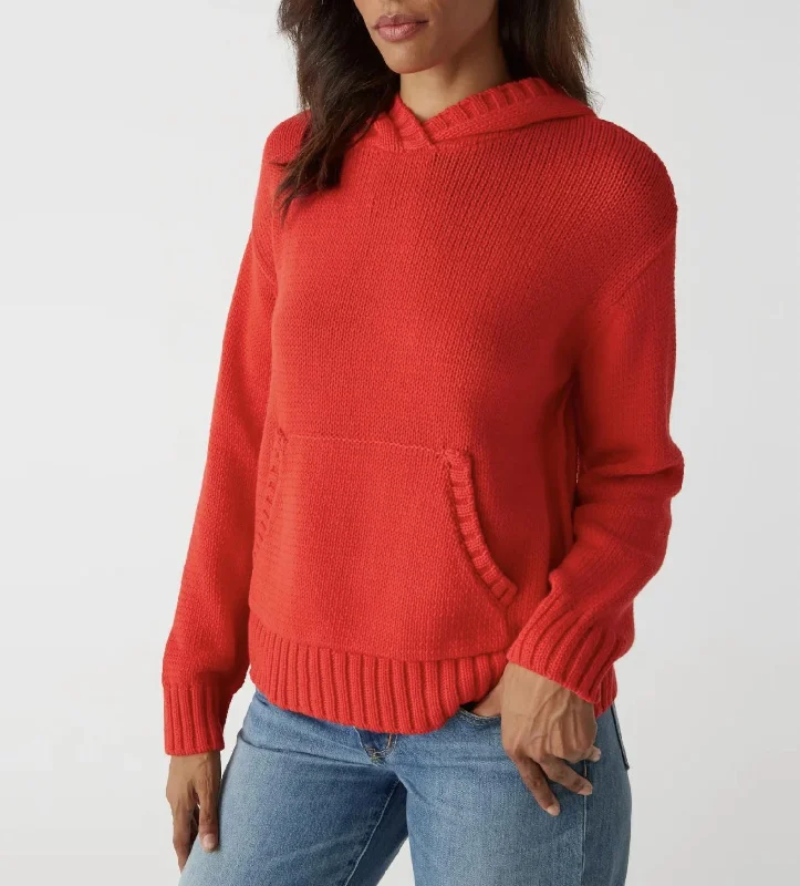 Sporty Elegance Jess Hoodie In Cherry