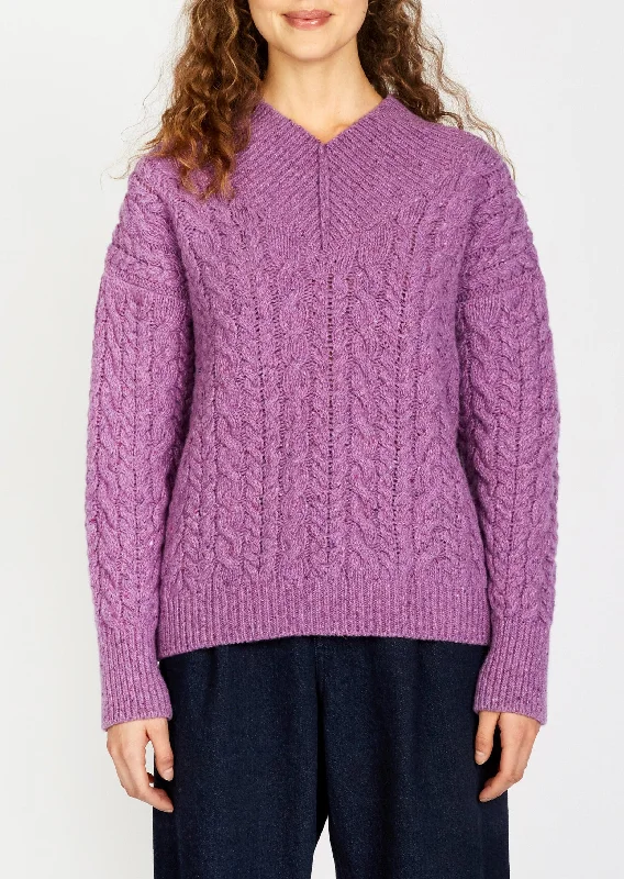 Comfy Dress IrelandsEye Cable V-neck Aran Sweater | Orchid