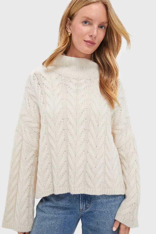 Simple Style Feather White Cableknit Turtleneck