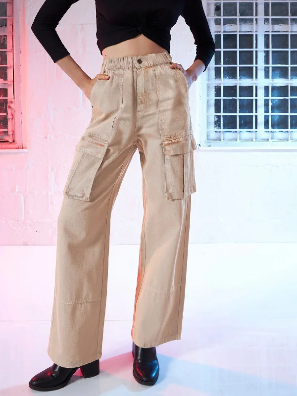 Relaxed Fashion Women Beige Box Pocket Cargo Jeans