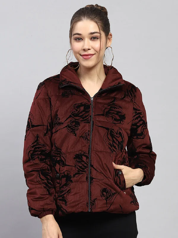 Cozy Sweaters Women Maroon Printed Collar Full Sleeve Jacket