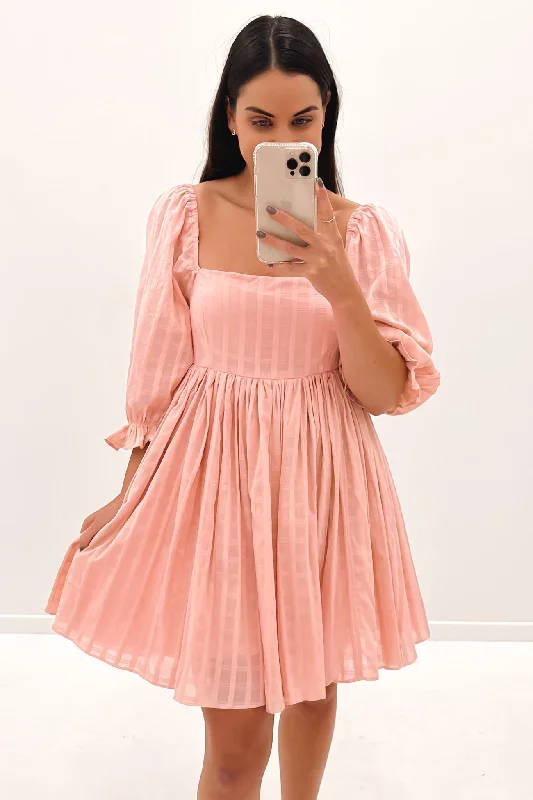 Relaxed Fit Tait Mini Dress Pink