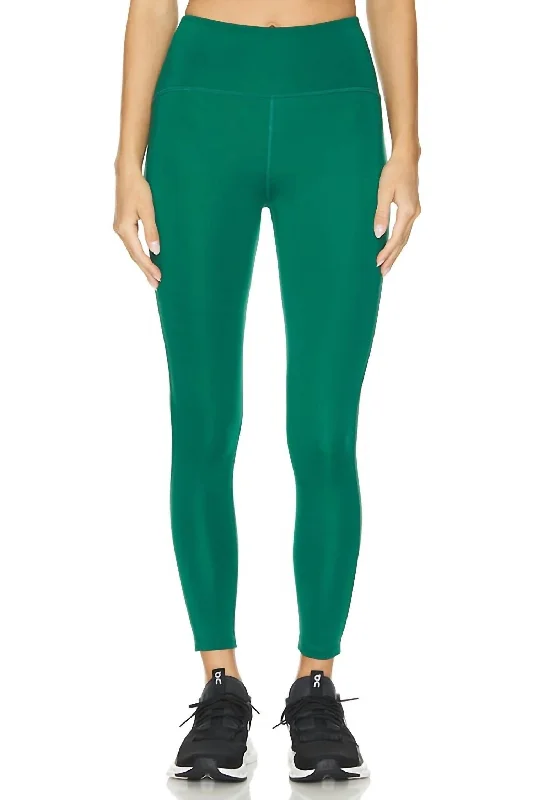 Stylish Jackets Powerbeyond Strive Midi Legging In Meadow Green